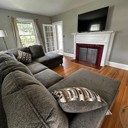 Cute Cape Cod Style Home Pittsfield Εξωτερικό φωτογραφία