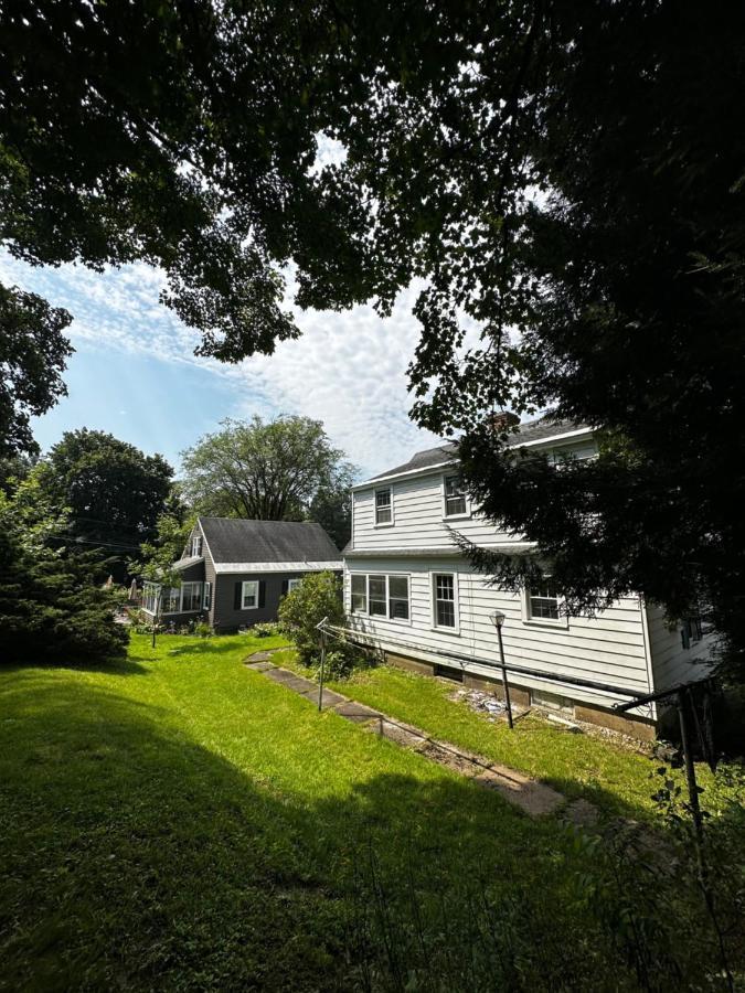 Cute Cape Cod Style Home Pittsfield Εξωτερικό φωτογραφία
