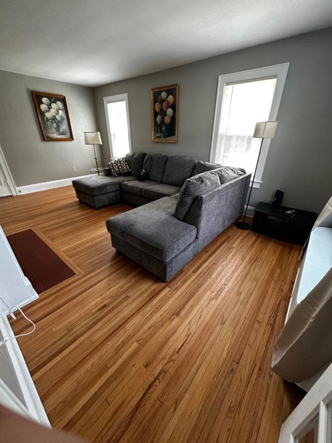 Cute Cape Cod Style Home Pittsfield Εξωτερικό φωτογραφία