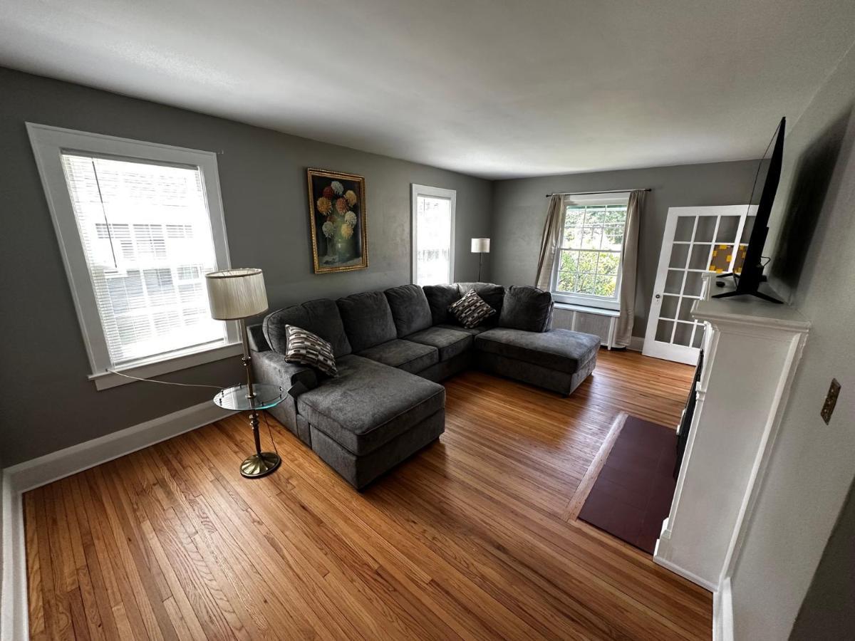 Cute Cape Cod Style Home Pittsfield Εξωτερικό φωτογραφία